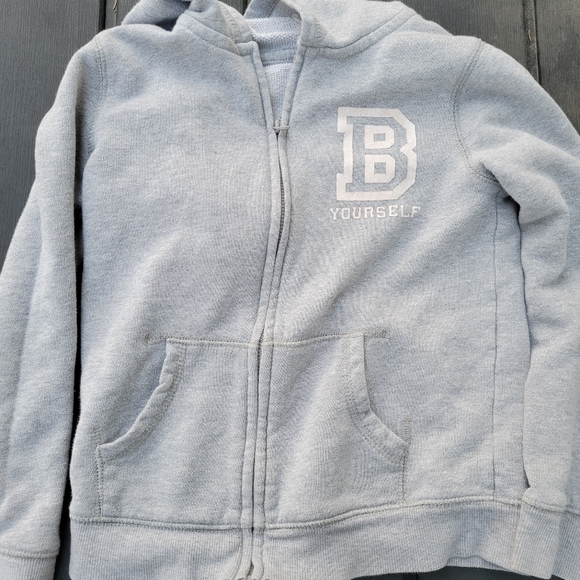 Girl's Size 7 OshKosh Gray Hooded Zipper Terry Sweater - Picture 1 of 3